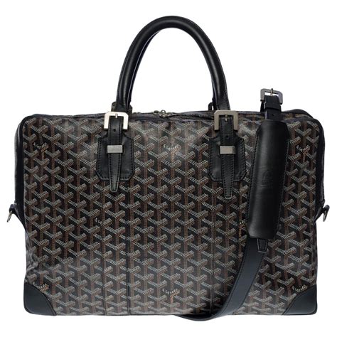 ambassade goyard|Porte.